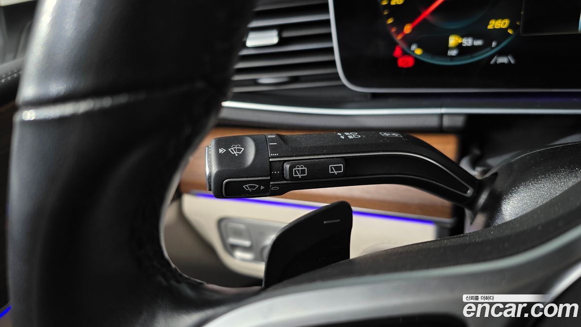 Mercedes-Benz GLE-Class 2021