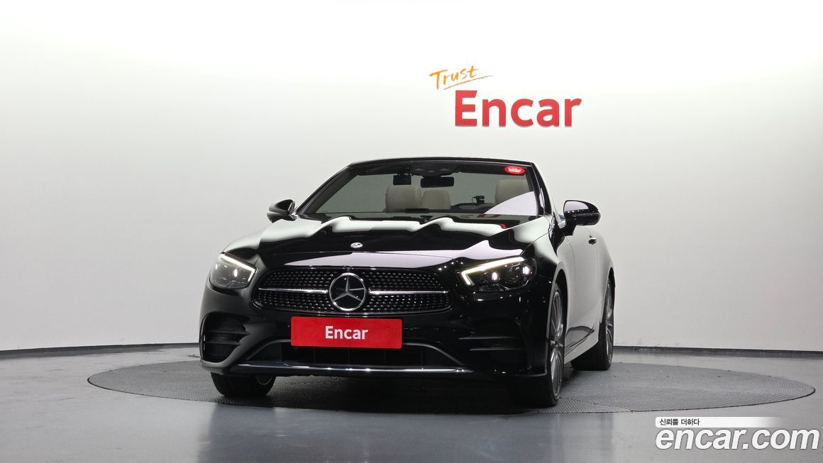 Mercedes-Benz E-Class 2022