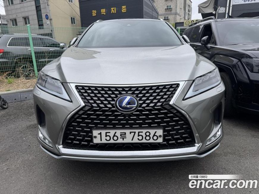 Lexus RX 2022