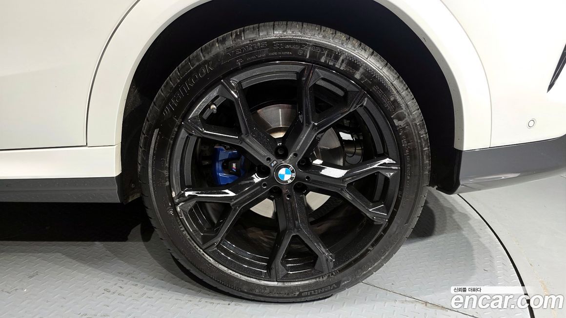BMW X6 2022