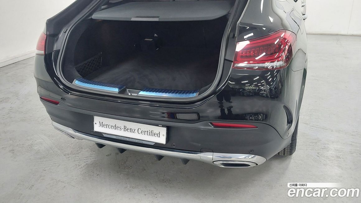 Mercedes-Benz GLE-Class 2021