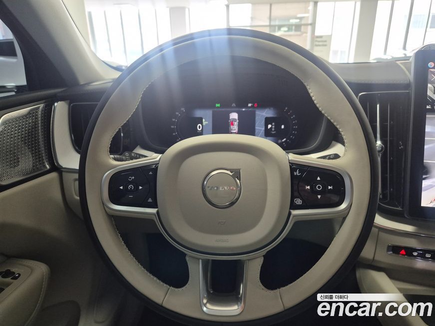 Volvo XC60 2026