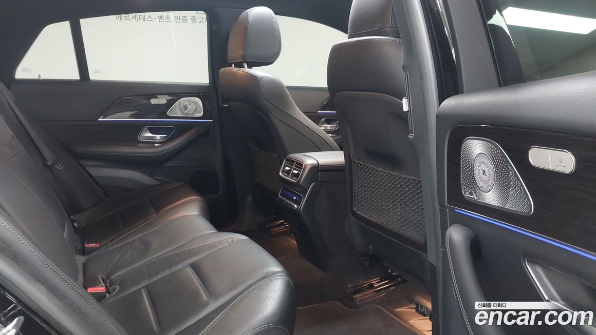 Mercedes-Benz GLE-Class 2021