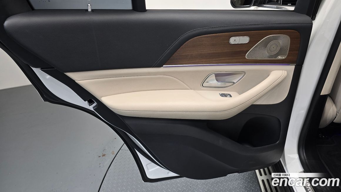 Mercedes-Benz GLE-Class 2021