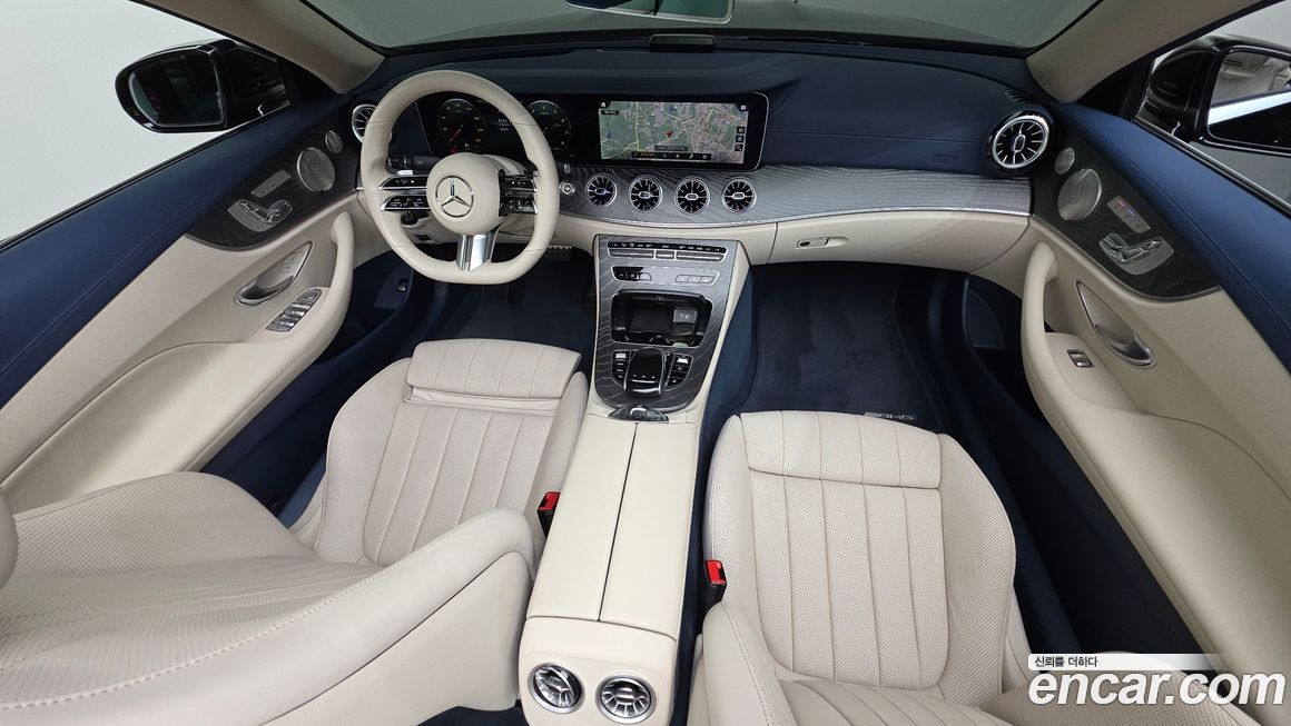 Mercedes-Benz E-Class 2022