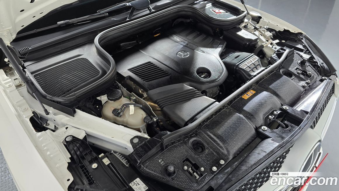 Mercedes-Benz GLE-Class 2021