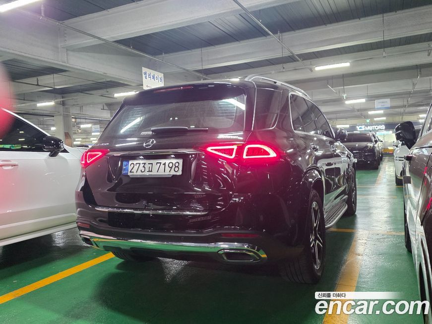 Mercedes-Benz GLE-Class 2021