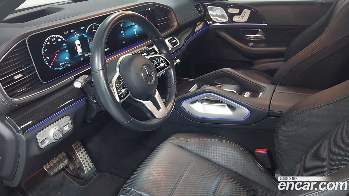 Mercedes-Benz GLE-Class 2021