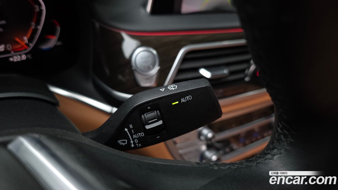 BMW 7-Series 2021