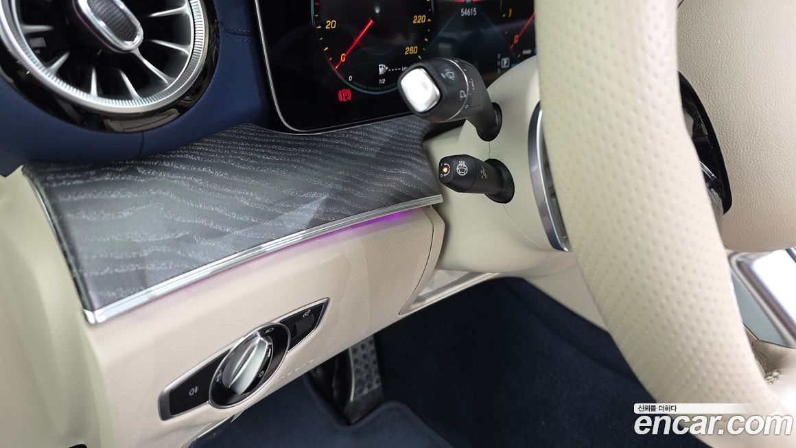 Mercedes-Benz E-Class 2022