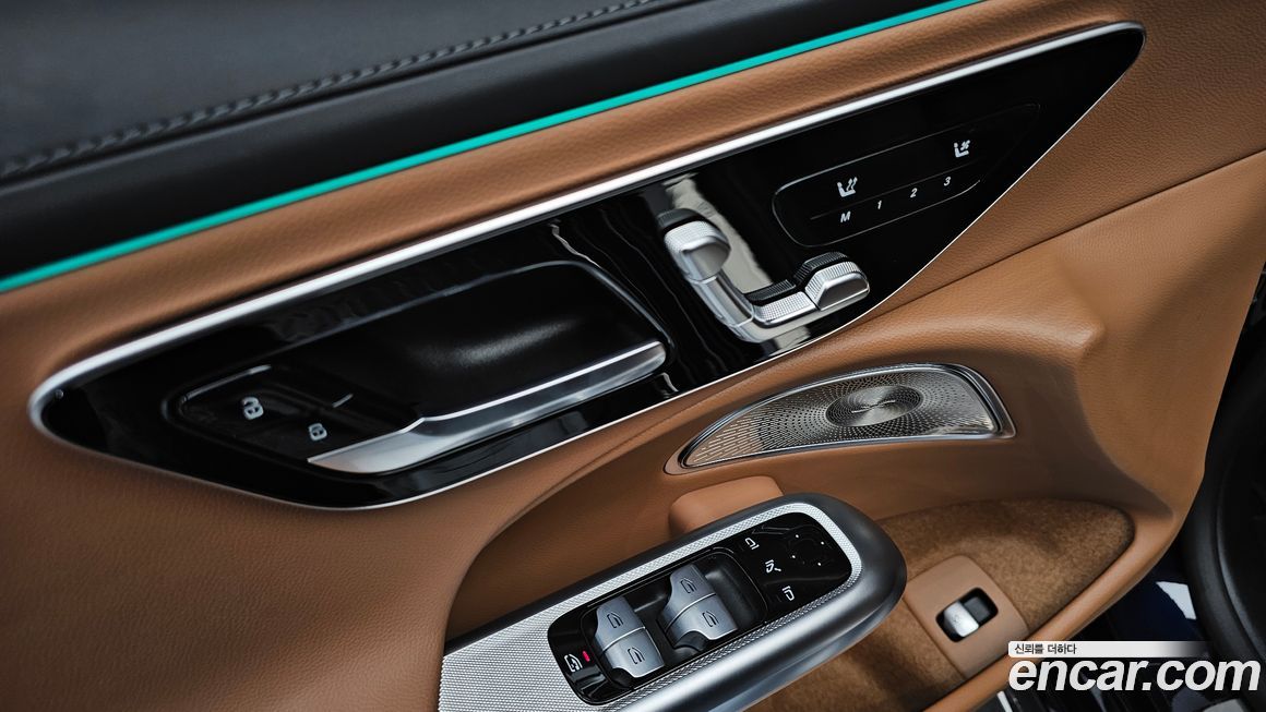 Mercedes-Benz E-Class 2024