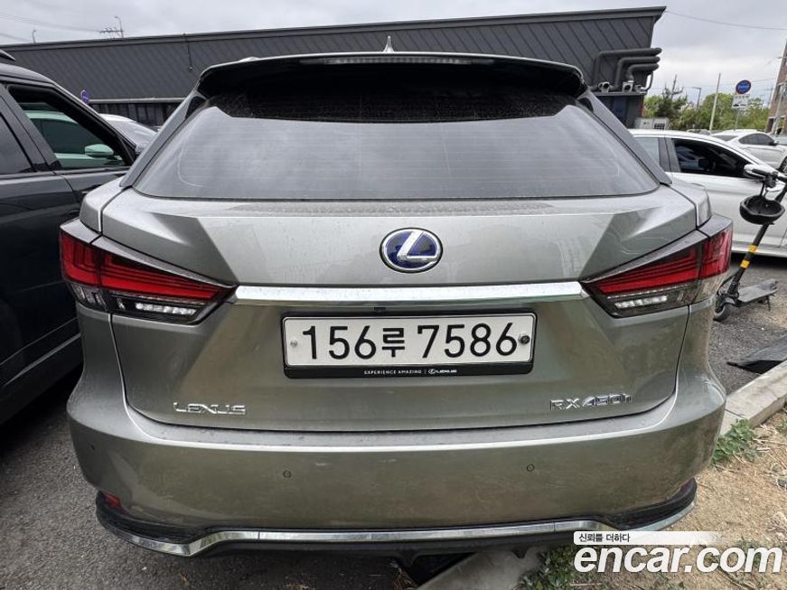 Lexus RX 2022