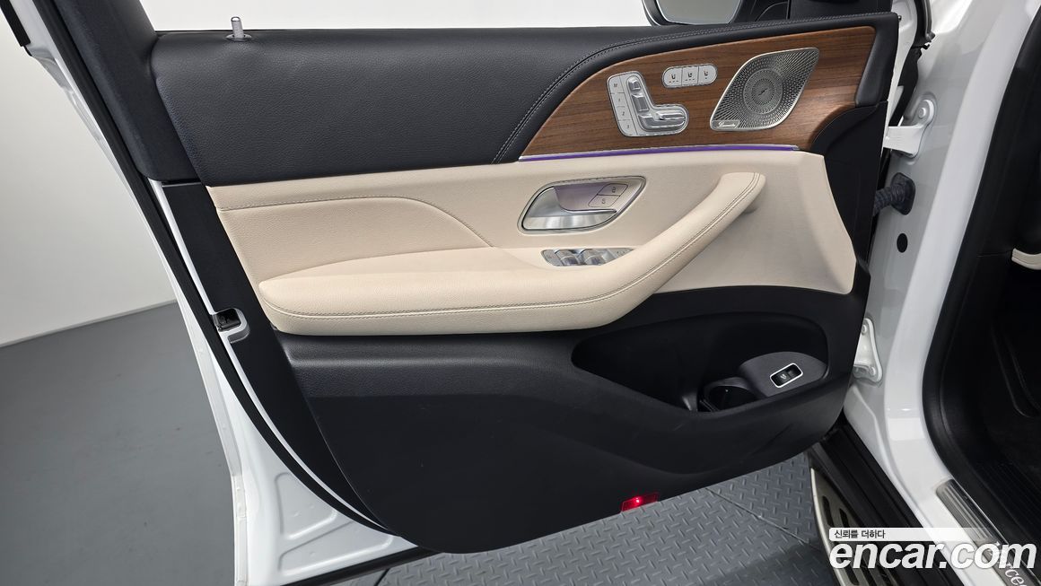 Mercedes-Benz GLE-Class 2021