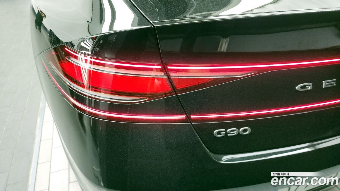 Genesis G90 2022