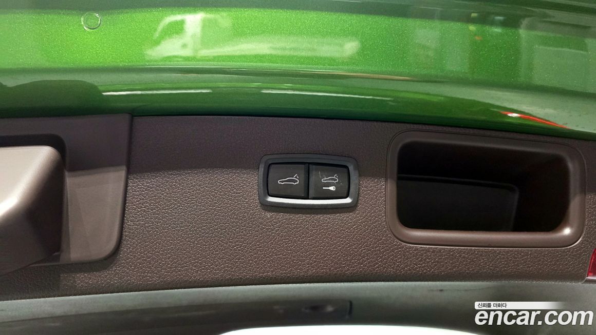 Porsche Macan 2021