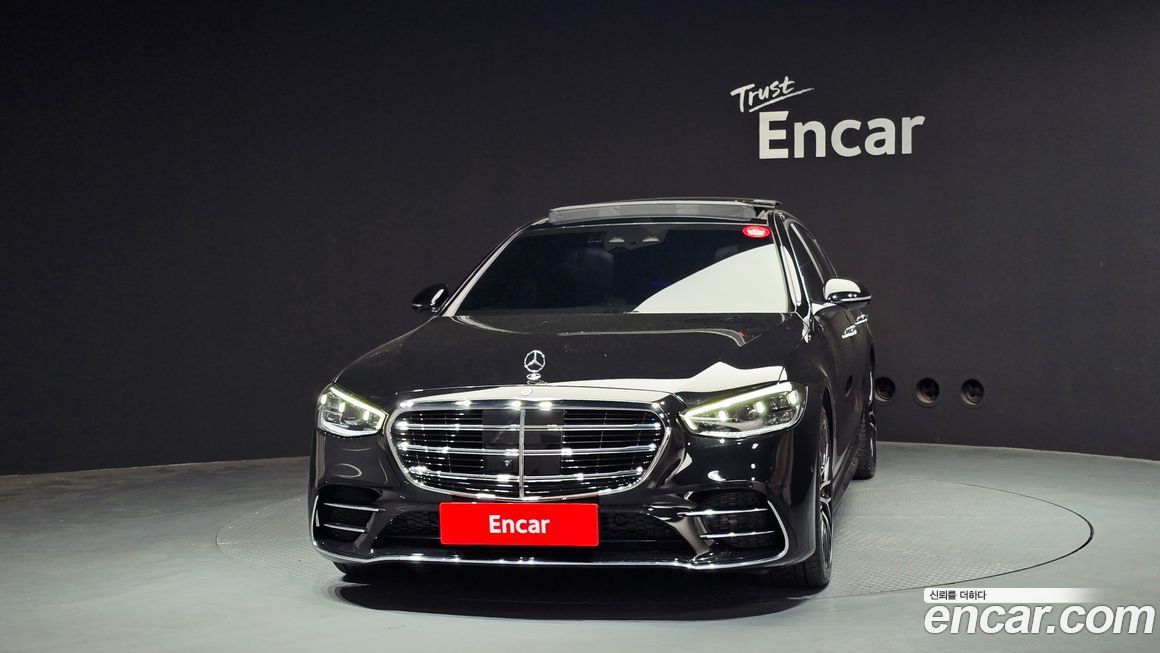 Mercedes-Benz S-Class 2022