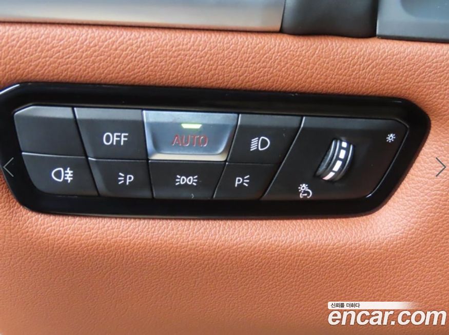 BMW 8-Series 2024