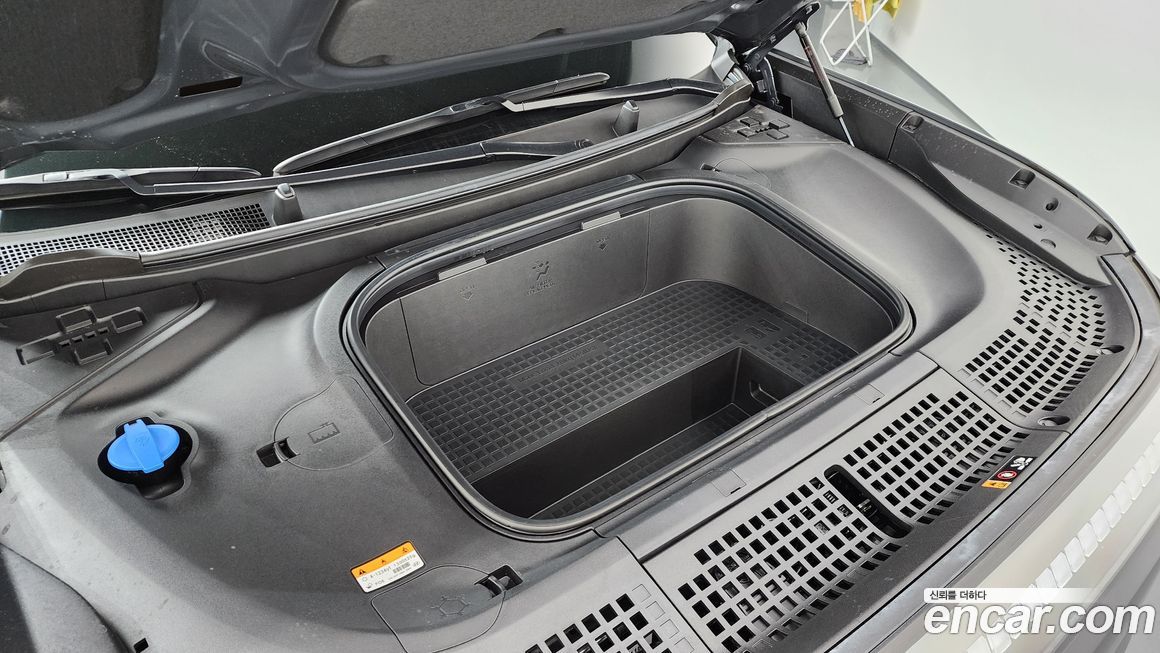 Hyundai Ioniq9 2025