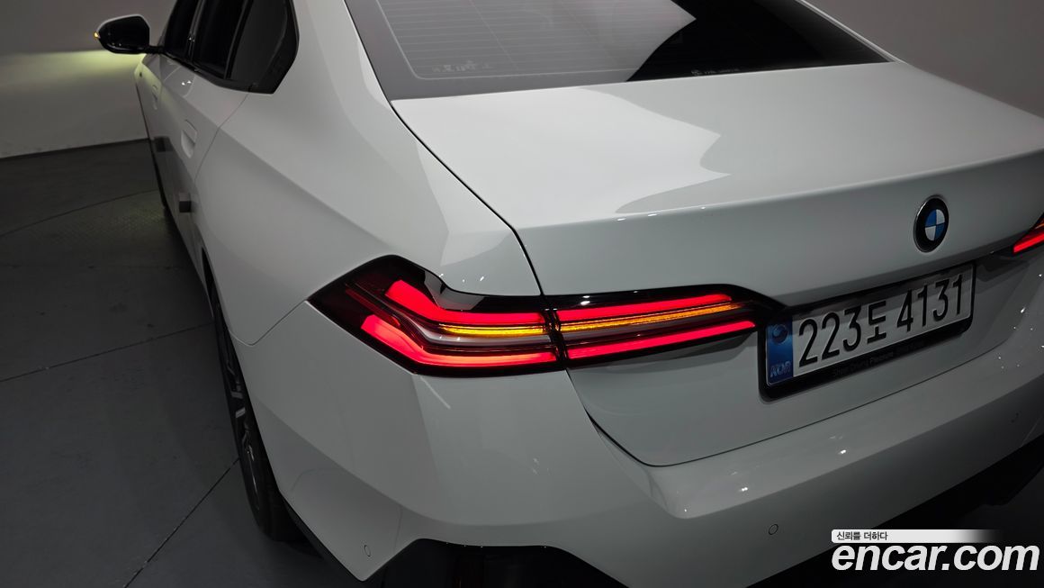 BMW 5-Series 2026
