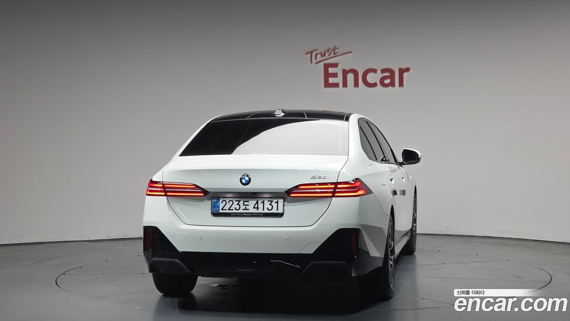 BMW 5-Series 2026