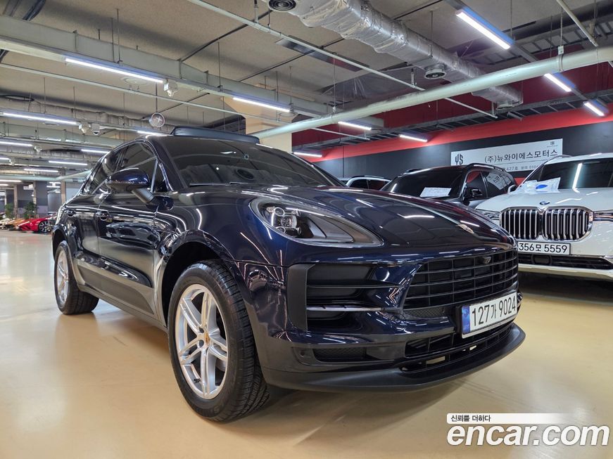 Porsche Macan 2021