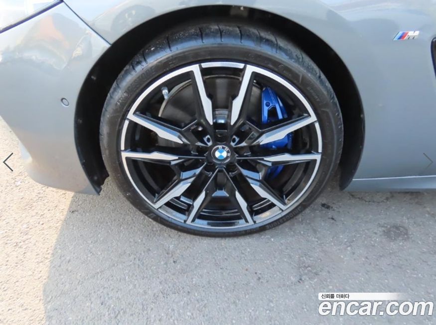 BMW 8-Series 2024