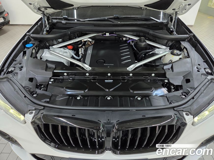 BMW X5 2023