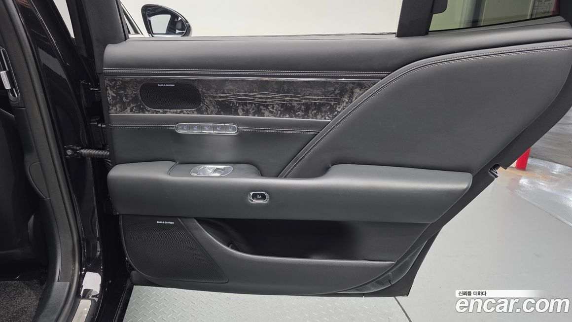 Genesis G90 2024
