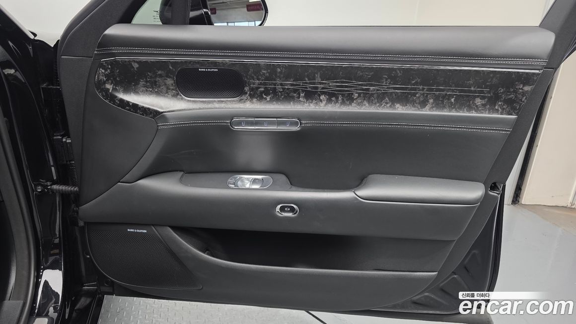 Genesis G90 2024