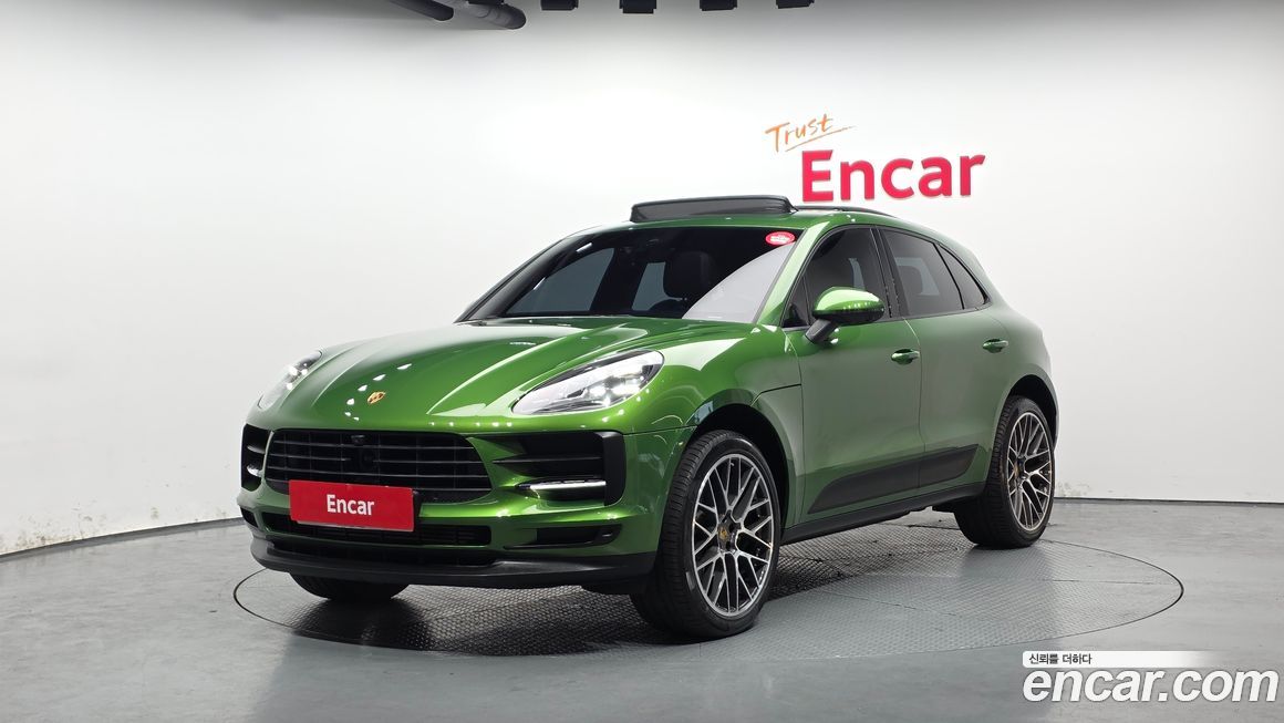 Porsche Macan 2021