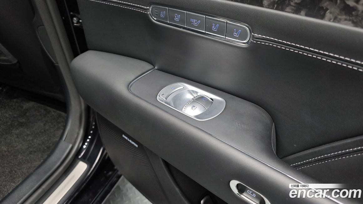 Genesis G90 2024