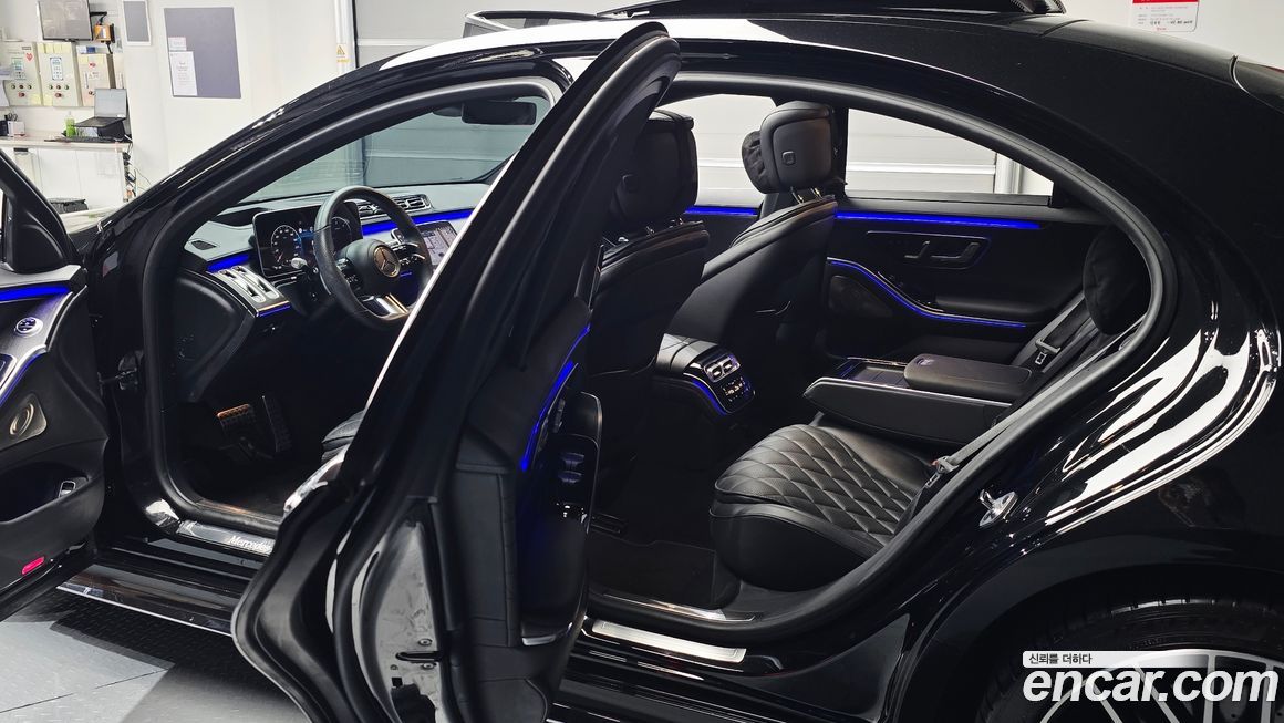 Mercedes-Benz S-Class 2022