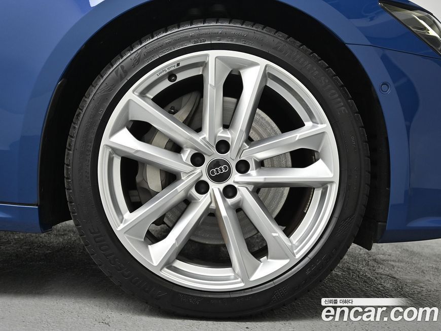 Audi A7 2024