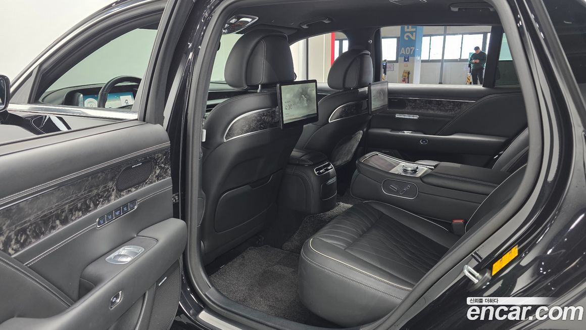 Genesis G90 2024