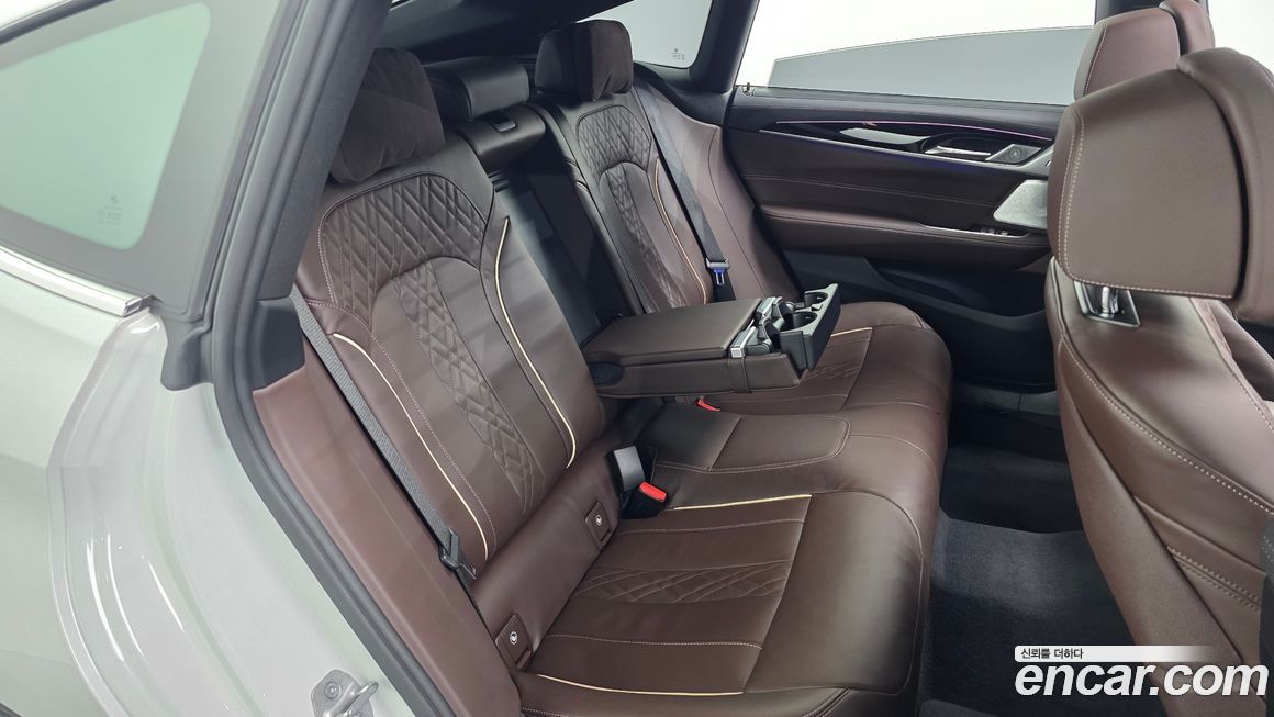 BMW Gran Turismo 2023