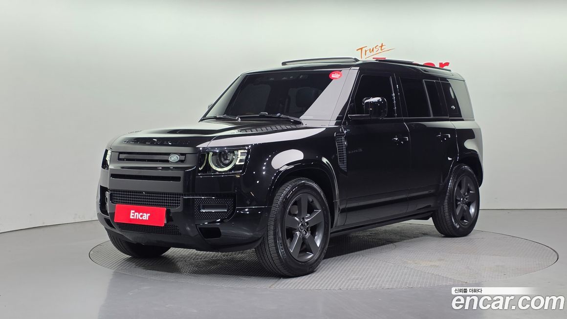 Land Rover Defender 2024