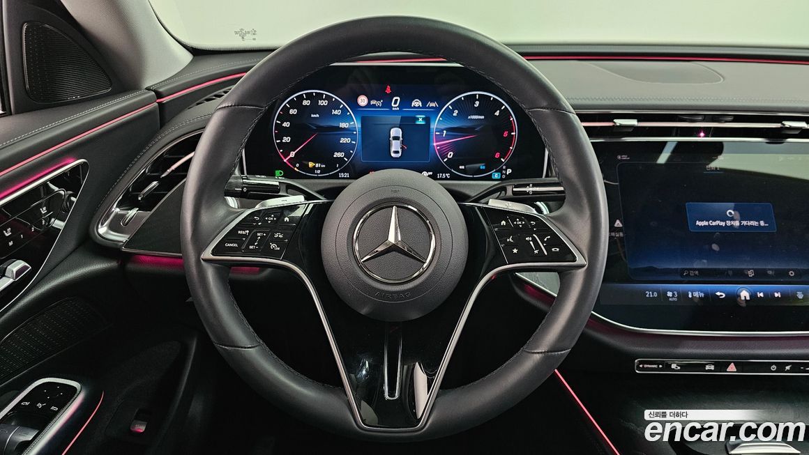 Mercedes-Benz E-Class 2024