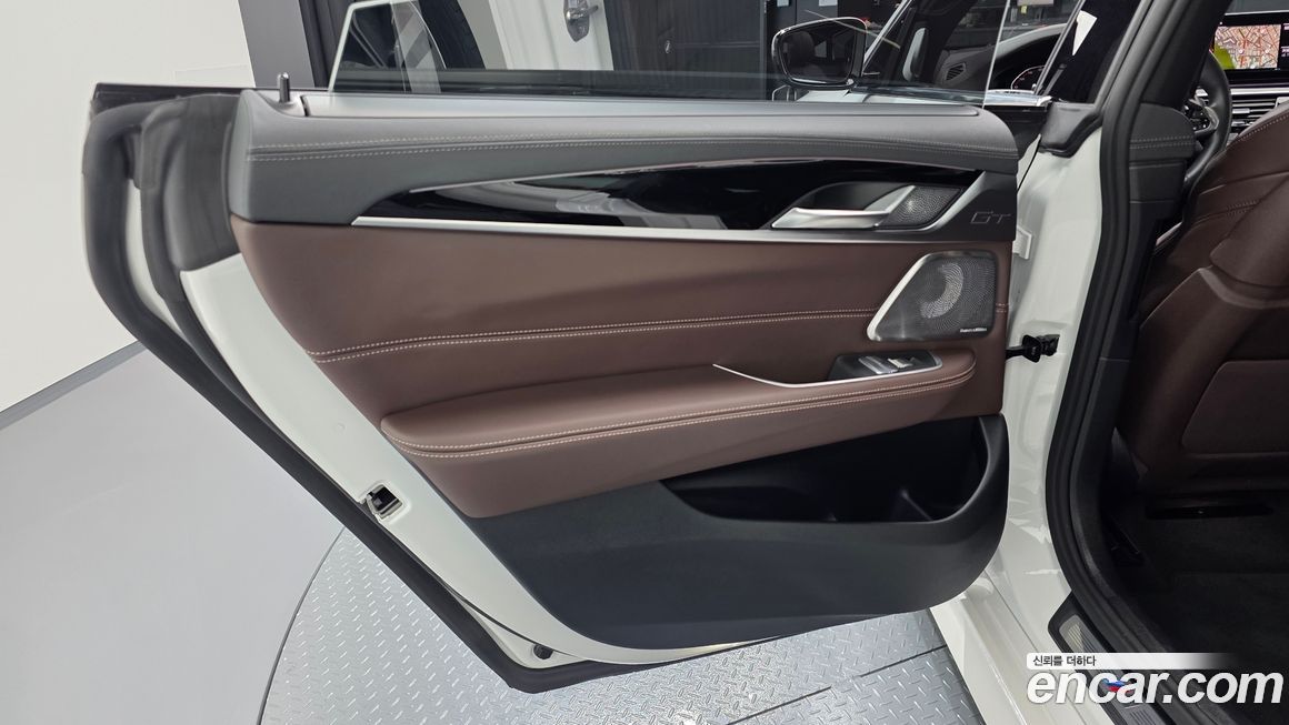 BMW Gran Turismo 2023