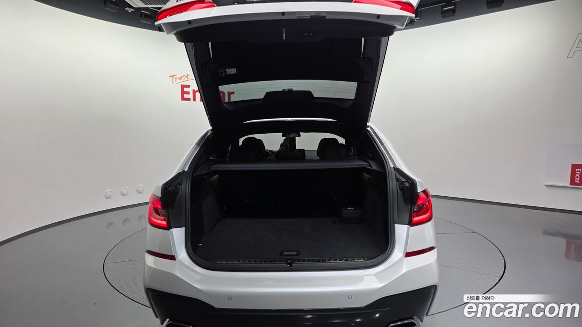 BMW Gran Turismo 2023