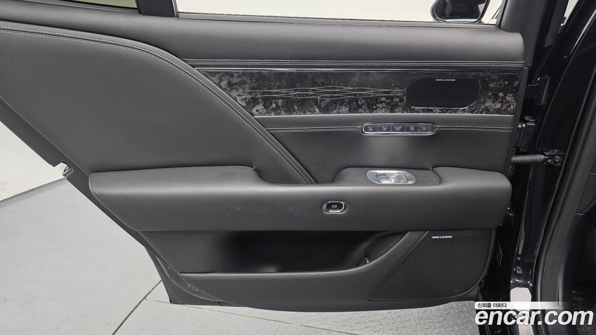 Genesis G90 2024