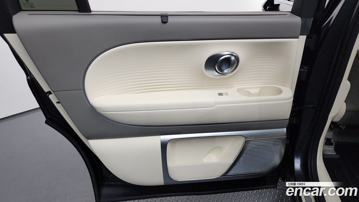 Hyundai Ioniq9 2025