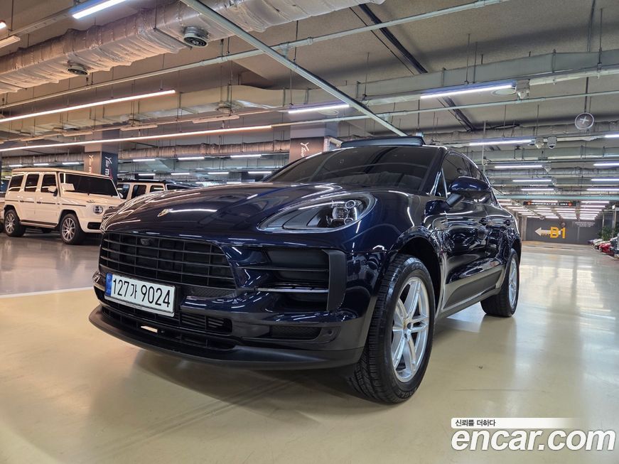 Porsche Macan 2021