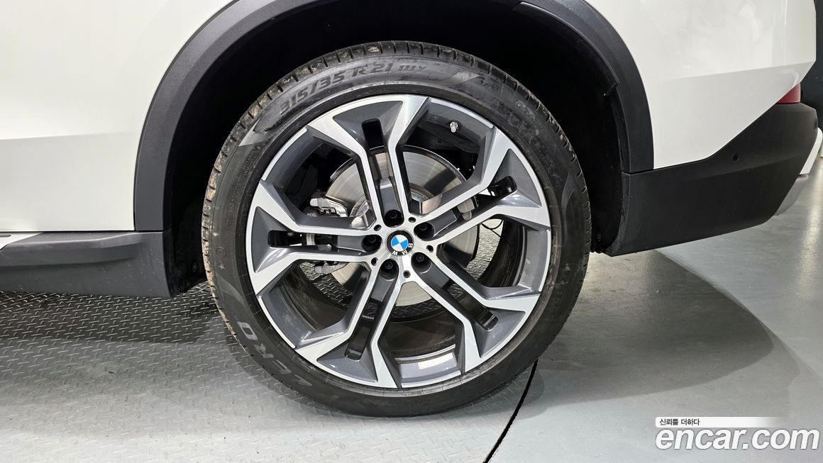 BMW X5 2025