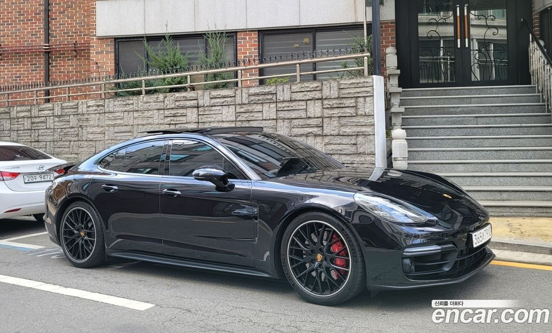 Porsche Panamera 2019