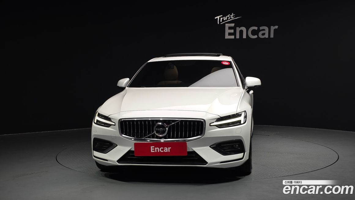 Volvo S60 2021