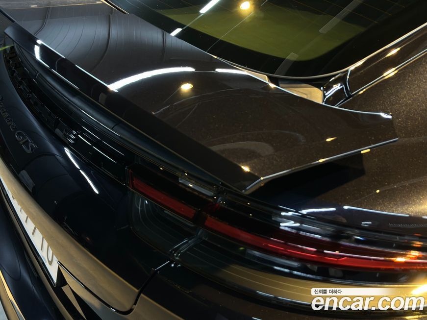 Porsche Panamera 2019