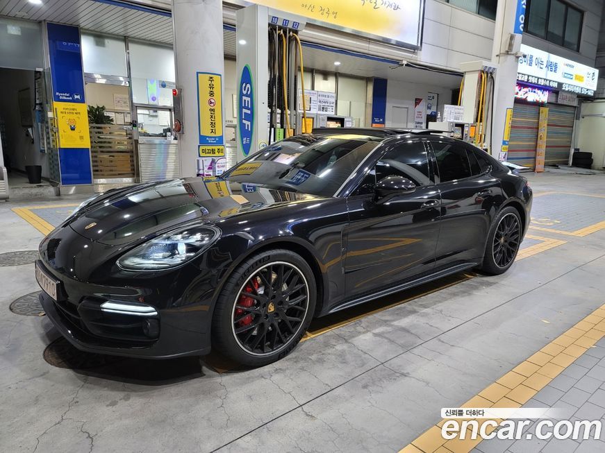 Porsche Panamera 2019