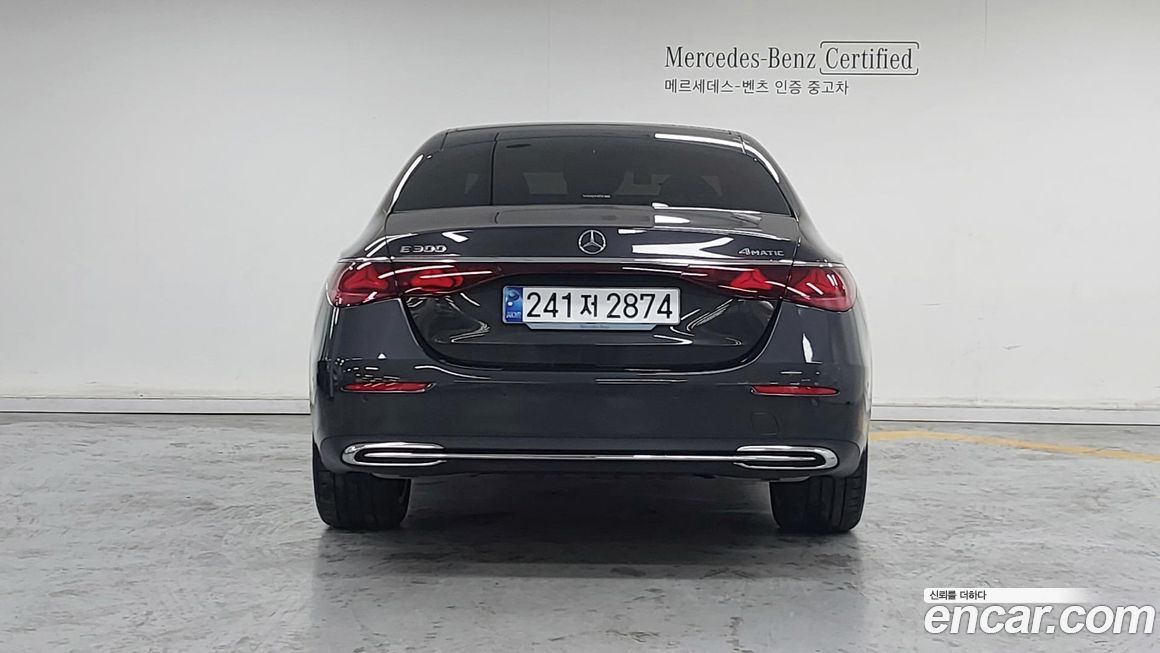 Mercedes-Benz E-Class 2025