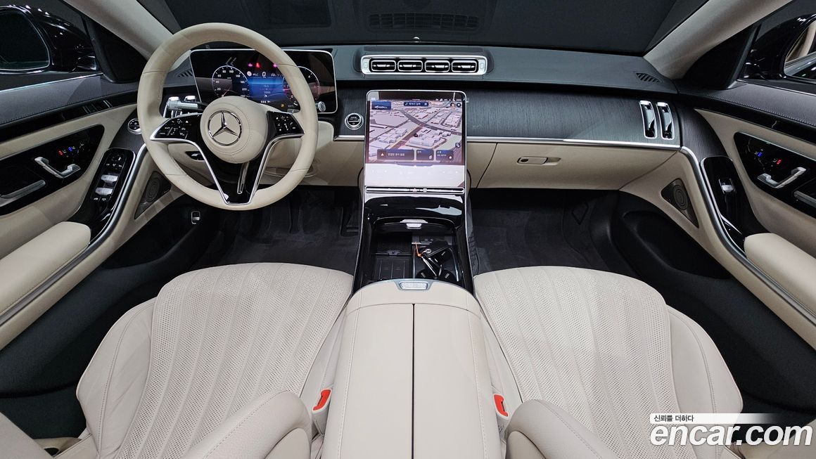 Mercedes-Benz S-Class 2021