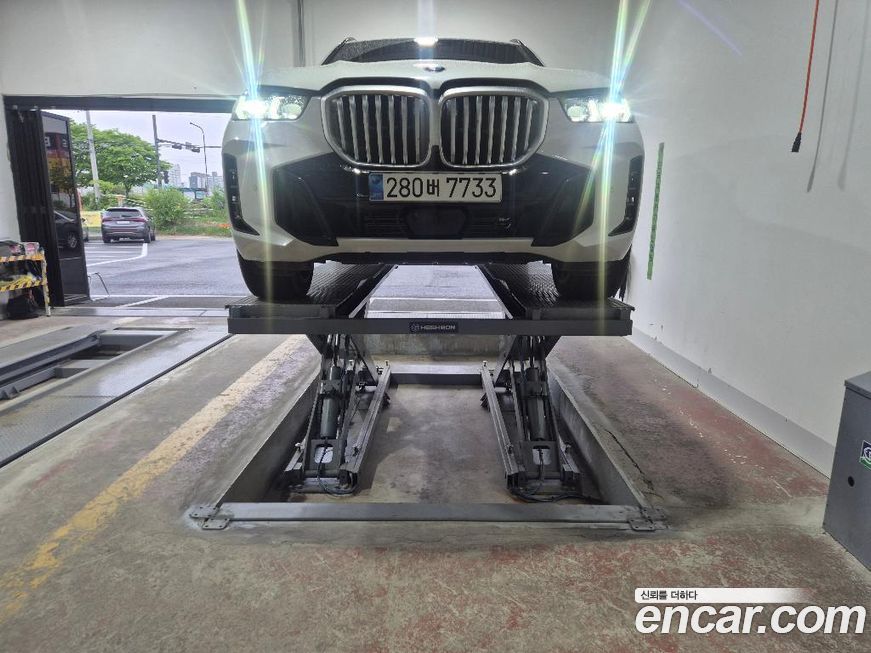 BMW X5 2024